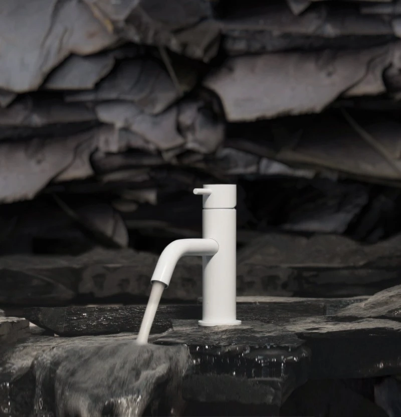 WaterEvolution Flow μπαταρία νιπτήρα ματ λευκό T110BR