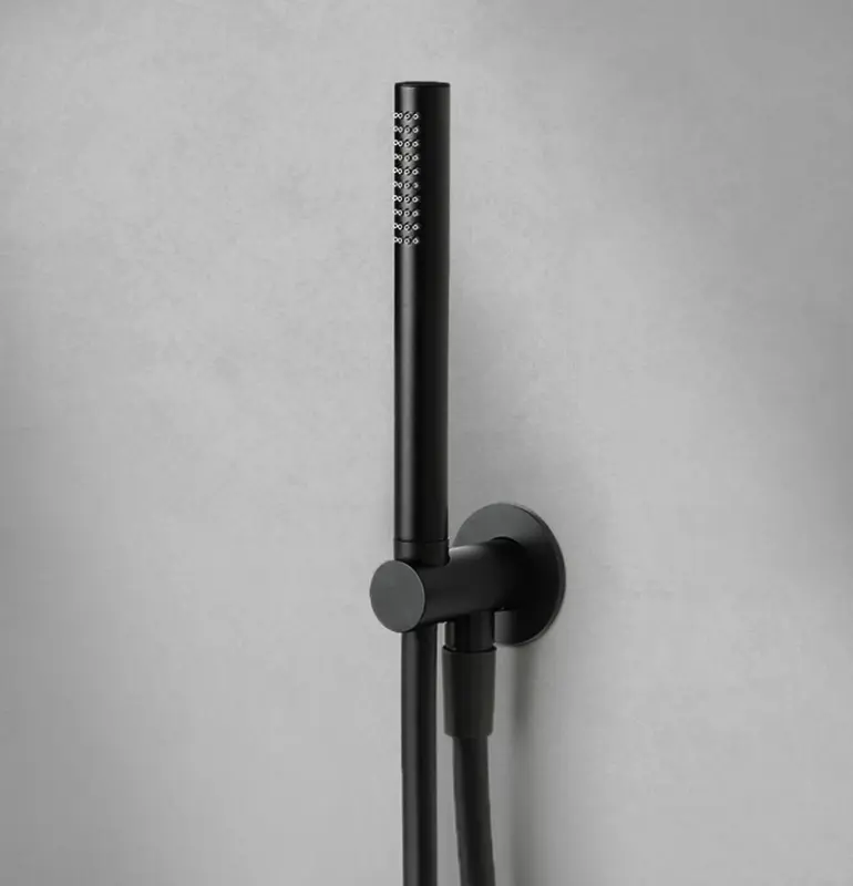 Waterevolution Flow σετ μπάνιου με σύνδεση τοίχου από βουρτσισμένο ορείχαλκο T1621LE