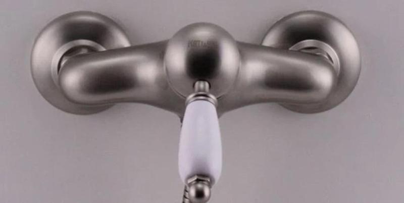 PB Νοσταλγικό Σετ Ντους με χειροκίνητο ντους εξωτερικής τοποθέτησης από ανοξείδωτο ατσάλι