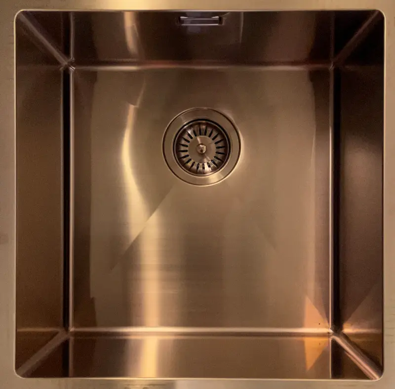 Ο Ausmann Mosel RVS νεροχύτης χαλκού χρώματος PVD Copper 50x40 για εντοιχισμένη, επίπεδη και επιτραπέζια τοποθέτηση 080976