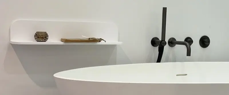 Solid-S Planchet Καλάθι ντους από στερεό υλικό, λευκό ματ, 120x12 εκ., με κρυφές βίδες στερέωσης 1208953449