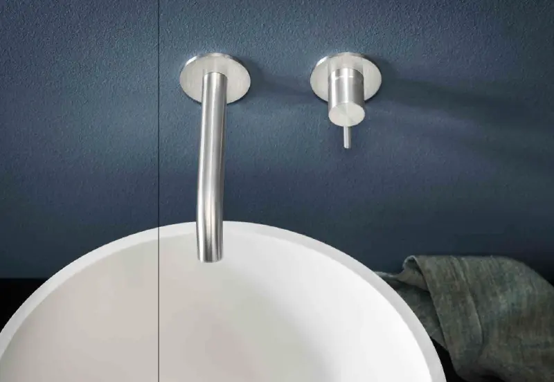 SB Round 316 εντοιχιζόμενη μπαταρία νιπτήρα Gun Metal PVD 132mm