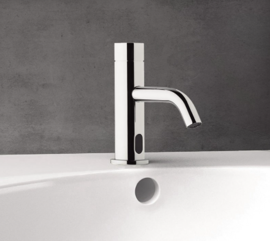 WaterEvolution Flow ηλεκτρονική βρύση νιπτήρα με υπέρυθρους αισθητήρες, με μπαταρίες, χρώμιο T110E01
