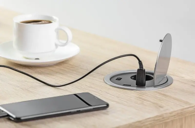 Indux Cover ενσωματωμένη γείωση ασημί μπρίζα κουζίνας στον πάγκο εργασίας με 2 συνδέσεις usb 1208957399