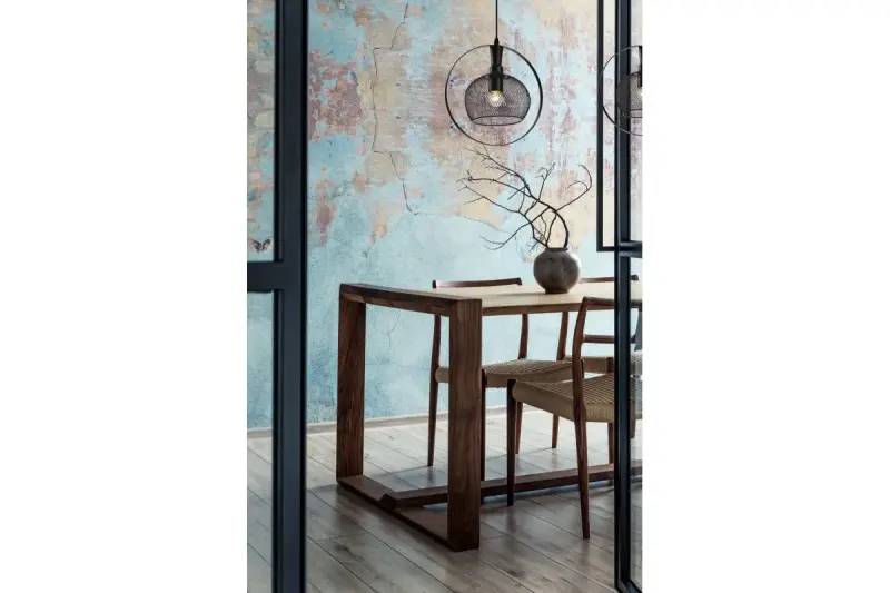 Η διακοσμητική κρεμαστή λάμπα Xalis με μαύρο σύρμα και μεταλλικό περίγραμμα, διάμετρος 19,5 cm 7214