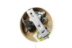 Decore Etore μπεζ απλίκα με μεταλλικό βραχίονα, διάμετρος 11 cm, 1907.