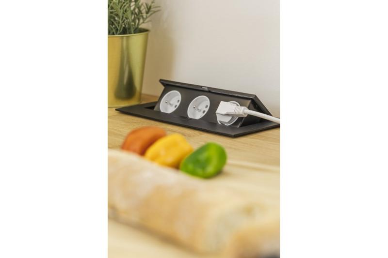 Ορθογώνια εντοιχισμένη υποδοχή 1208958682