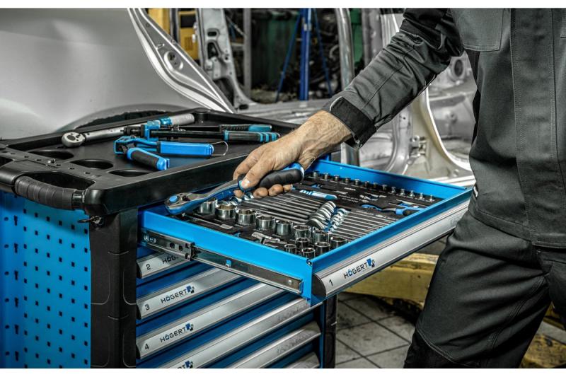 Εργαλειοθήκη Hoegert 252 αντικείμενα 1208962014