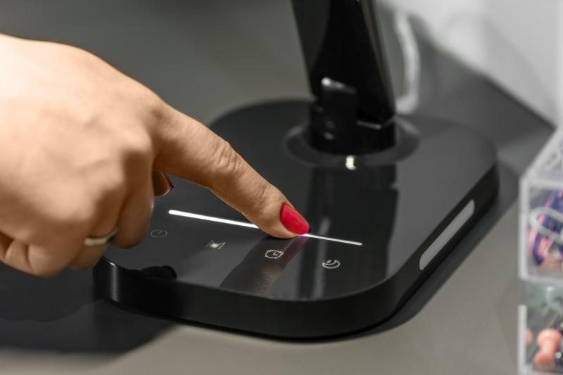 Διακόσμηση Λάμπα γραφείου Gale 8 W 550lm AC220-240V 5-CCT 10-βήματα ρύθμισης έντασης PF>0 5 RA>80 μαύρο 1208962487