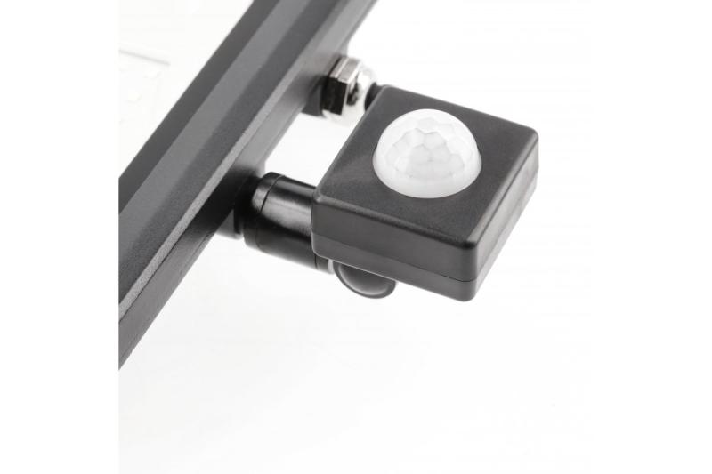 LED προβολέας iNEXT με αισθητήρα κίνησης 30W 2400lm, PF>0,9, RA>80, IP65, 120°, 6400K, μαύρο σώμα 1208962860