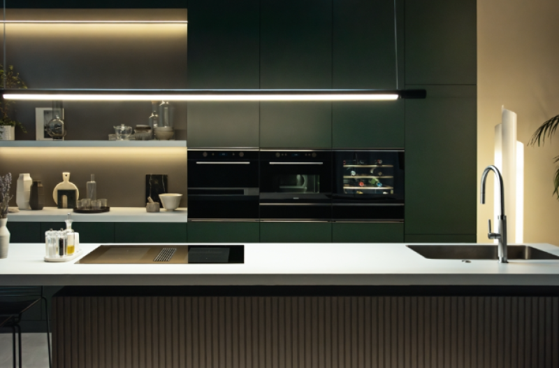 Φράνκε Mythos Masterpiece κουζίνας με J στόμιο και αποσπώμενο ψεκαστήρα, πλήρως από ανοξείδωτο χάλυβα 115.0711.554