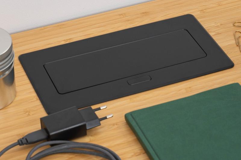 SOFT πρίζα με συρόμενο καλώδιο