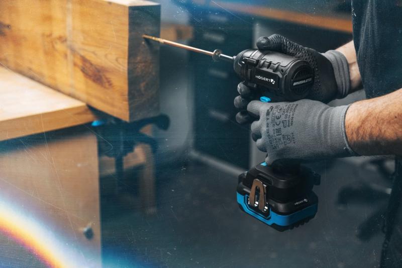 Σετ κρουστικού κλειδιού HÖGERT 200 Nm 18V με χωρίς ψήκτρες κινητήρα