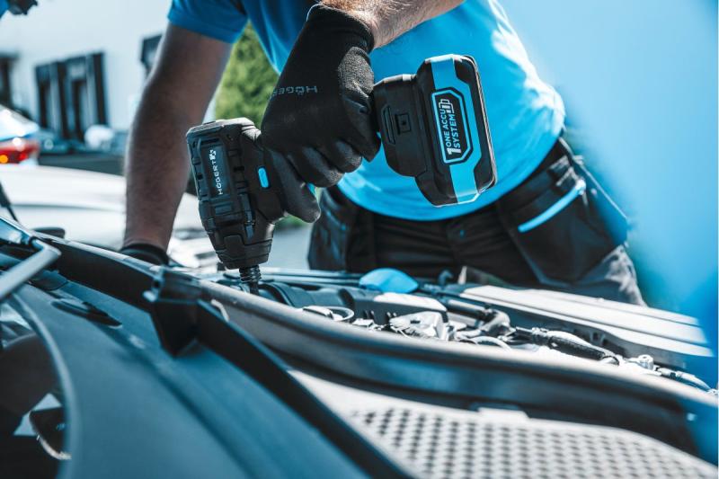 HÖGERT Ασύρματο σίδερο χωρίς ψήκτρες 18V, σετ με μπαταρία, φορτιστή και αξεσουάρ