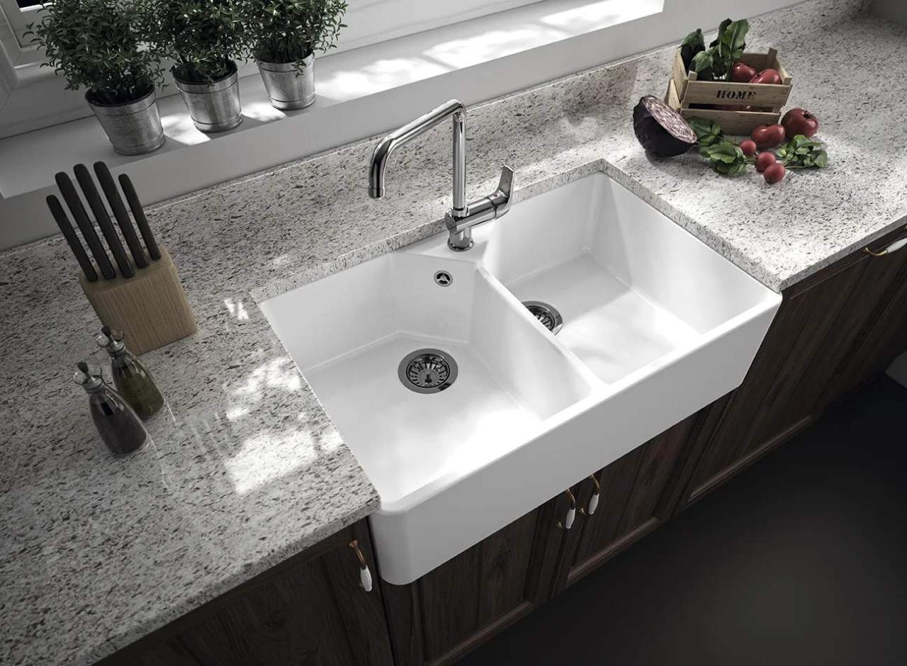 Ausmann Ceramic Mira Κεραμικός Λευκός Διπλός Νεροχύτης - Υποεπένδυση και Ενδιάμεση Κατασκευή 793 x 450 mm με τρύπα για βρύση και ανοξείδωτο πρίζα 1208970550