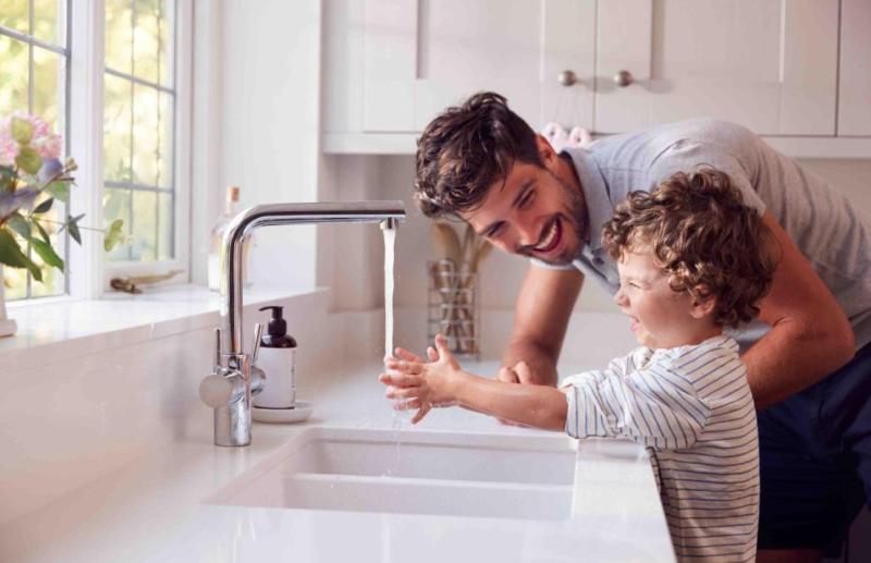 Graniteland Solo Γρανίτης μαύρος αρδούινος μαύρος λίθος Νεροχύτης υποδομής 42x34 εκ. με ανοξείδωτο βύσμα 1208970606