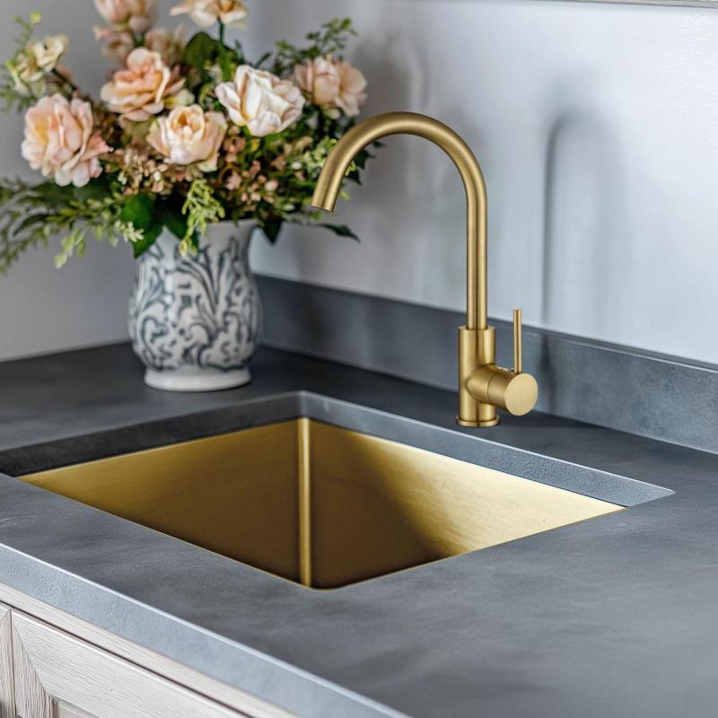 Ausmann Arvia χρυσή κουζίνα βρύση PVD Gold με περιστρεφόμενο στόμιο 1208970640