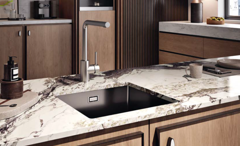 Ausmann Ceramic Ember Κεραμική Μαύρη Τετράγωνη Νεροχύτης Επιφάνειας και Υποδομής 40 x 40 εκ. με Χρυσή Βύσμα 1208971486