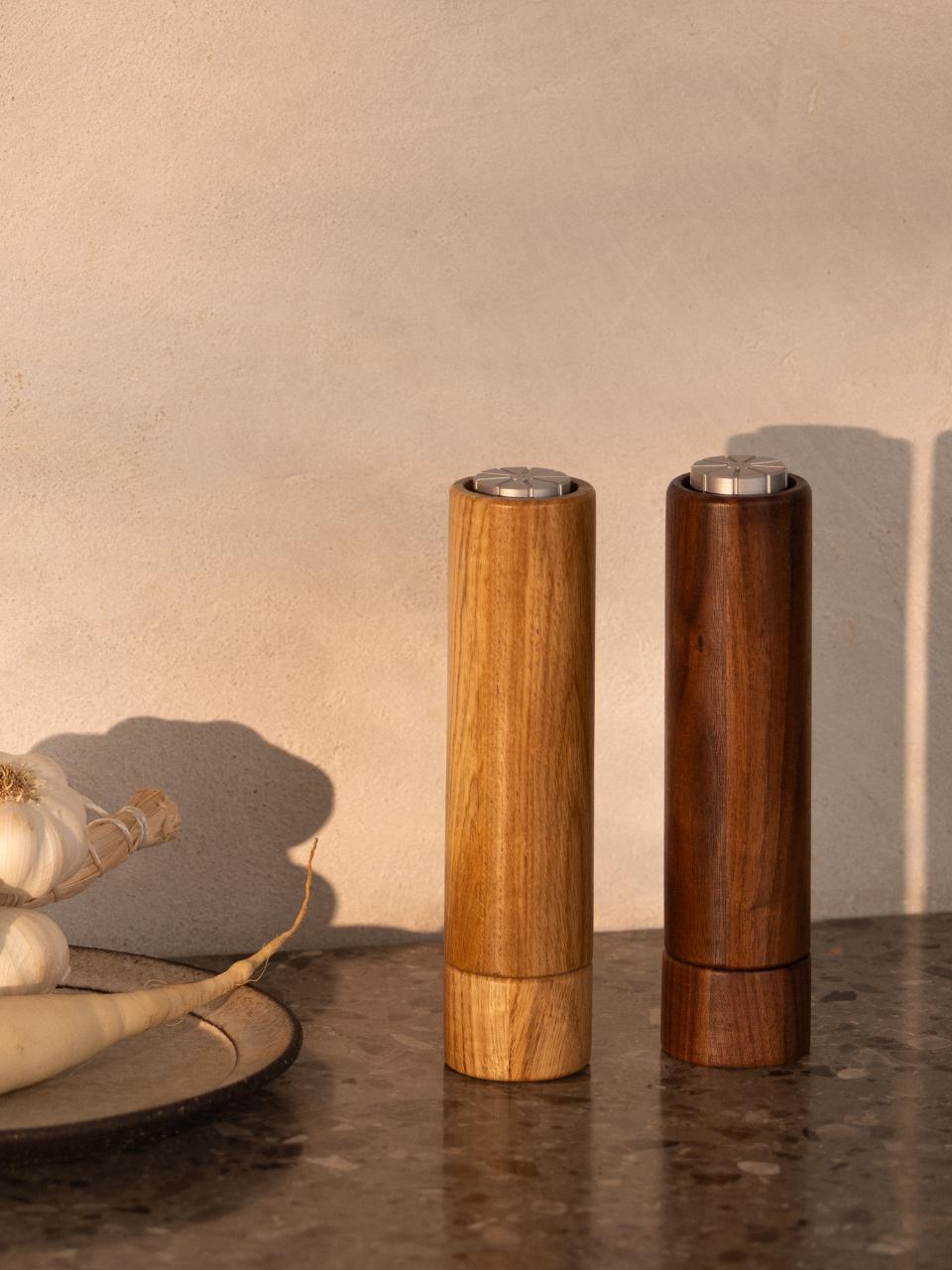Woodsea Upside Down Oak - Δρυς ξύλινος αλατιέρα Ø5.4x22.5 εκ. 1208971591