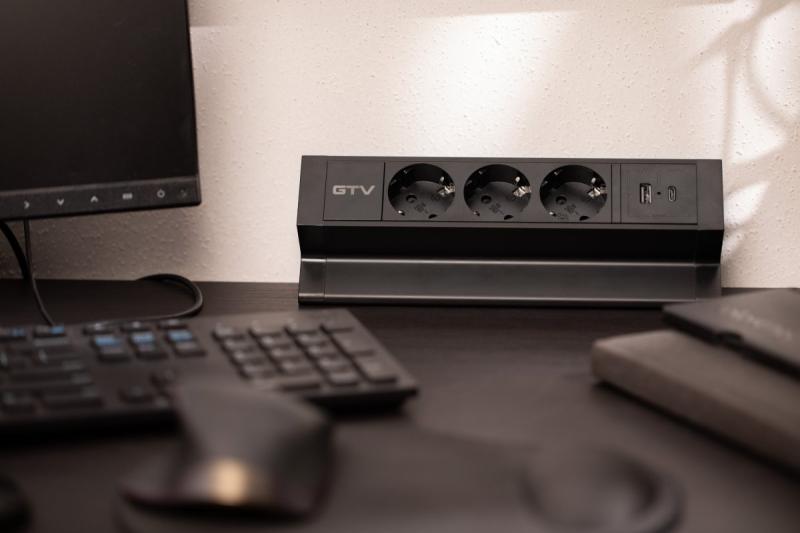 Πολύπριζο επίπλου BASCO, 3xSHUKO, USB A+C, καλώδιο 1.5 μ, μαύρο