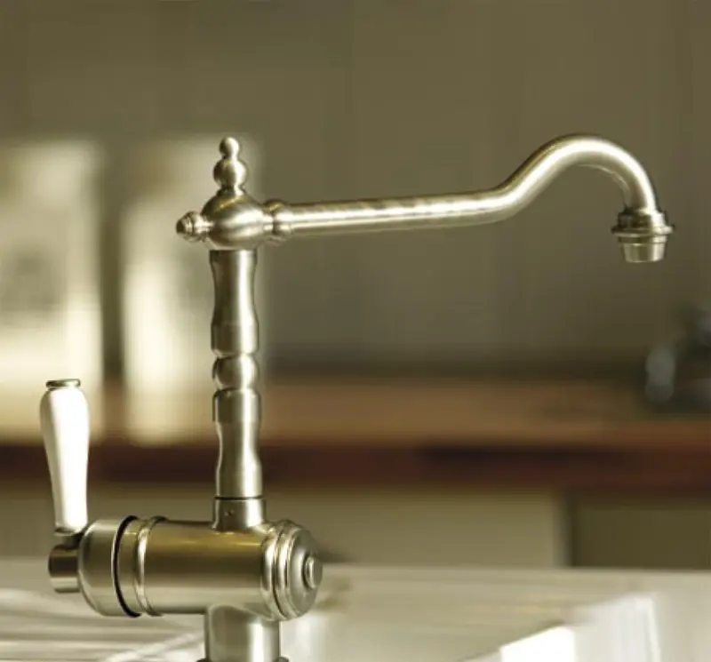 Νοσταλγική βρύση κουζίνας V1920 Χρώμιο